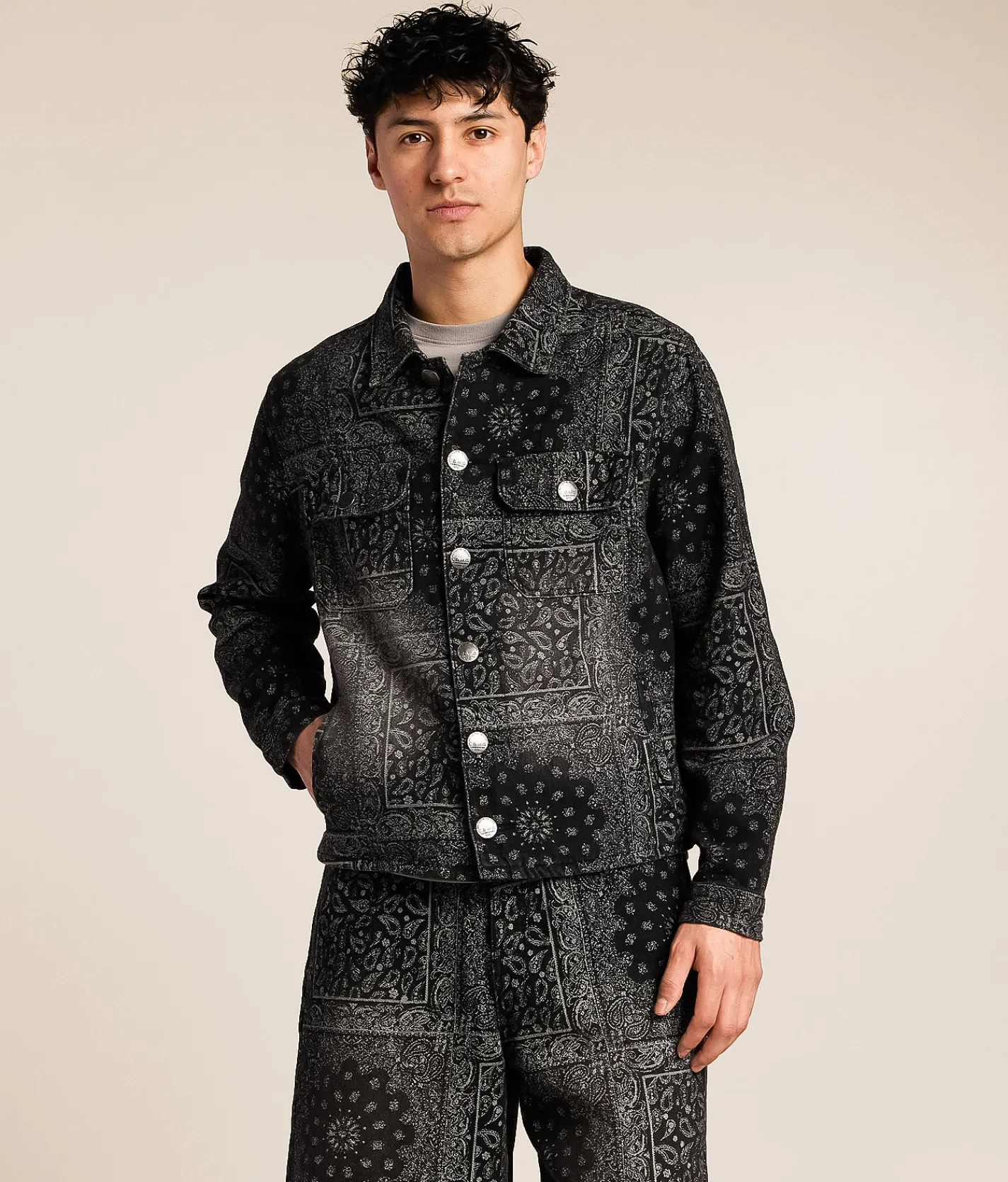 Caliber Paisley Denim Trucker Jacket Black