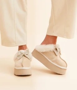 Very G Paris Bedazzled Platform Slipper Cream Hot