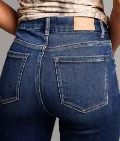 BKE Parker Cropped Straight Stretch Jean Folmer 12 Clearance