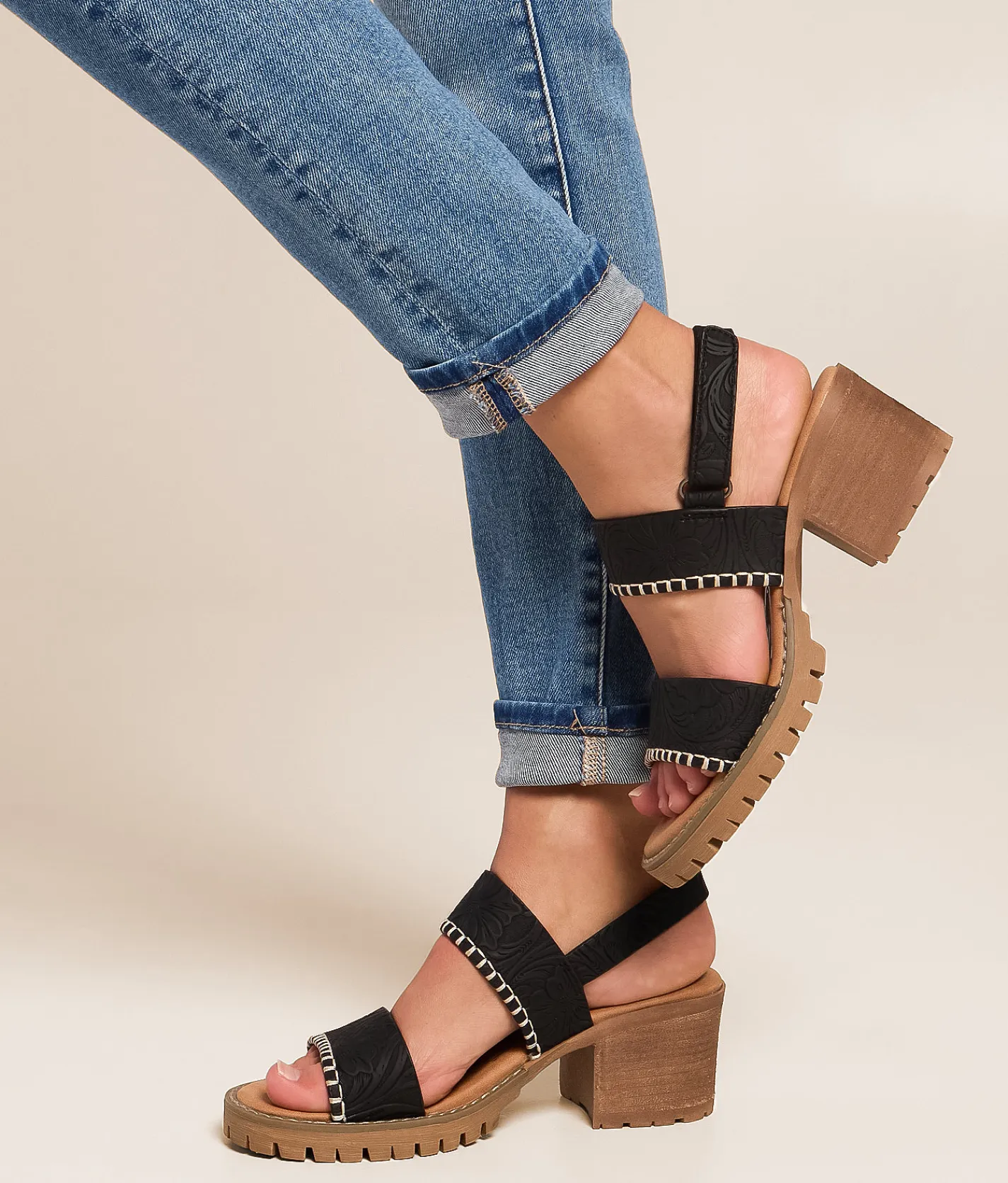 Very G Penny Whipstitch Heeled Sandal Black New