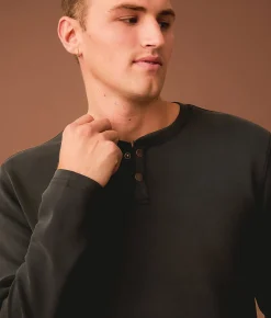 Outpost Makers Performance Henley Black Online