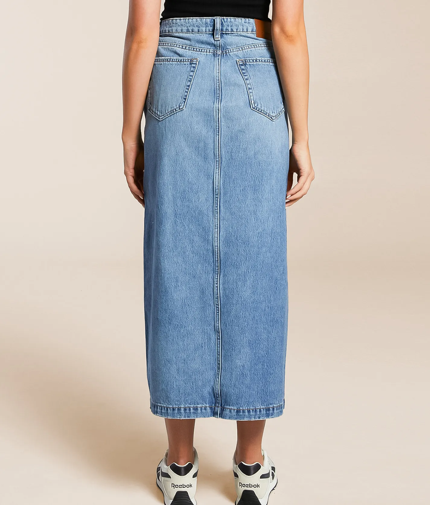 HIDDEN Peyton Denim Maxi Skirt Medium Hot