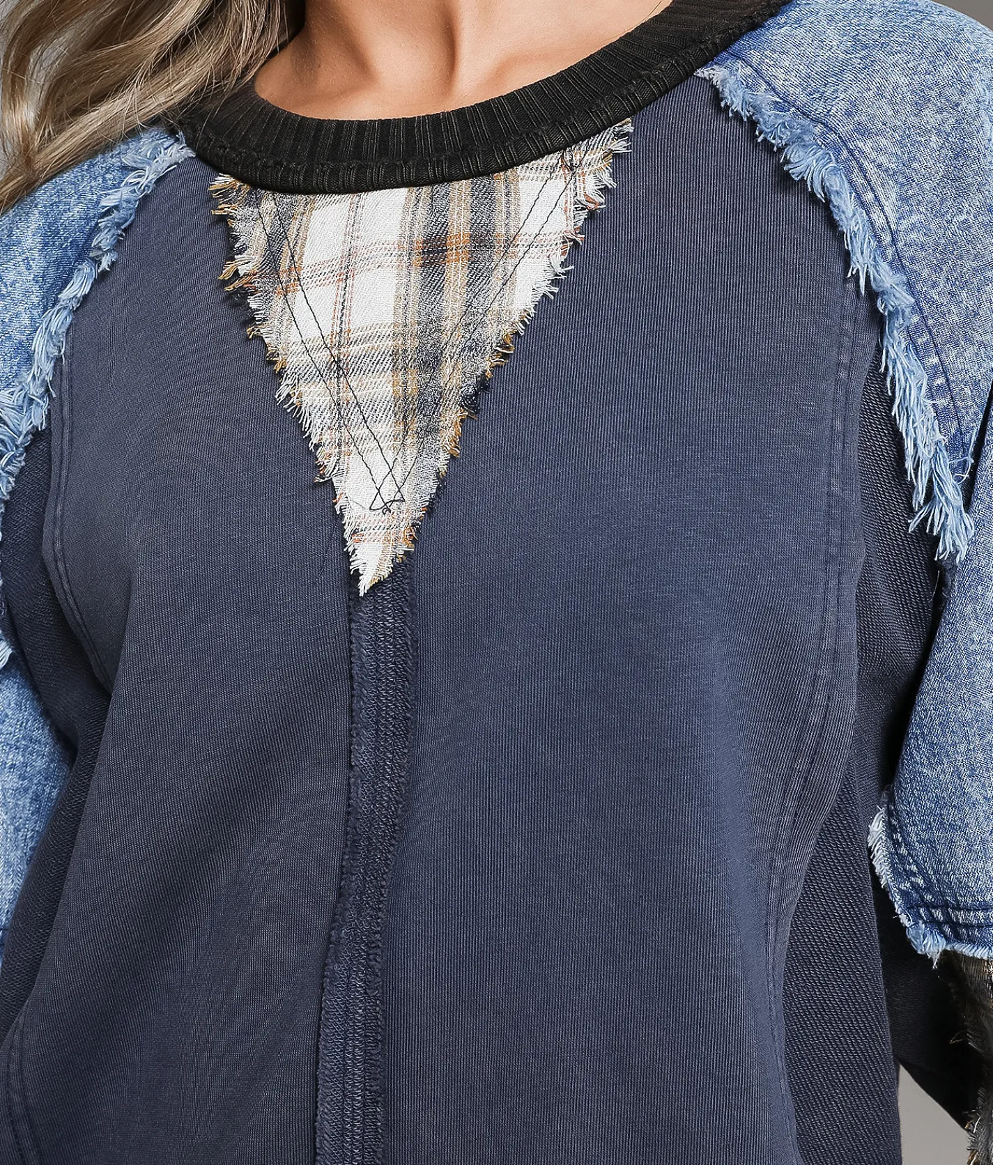 BKE Pieced Denim Washed Pullover Navy Best