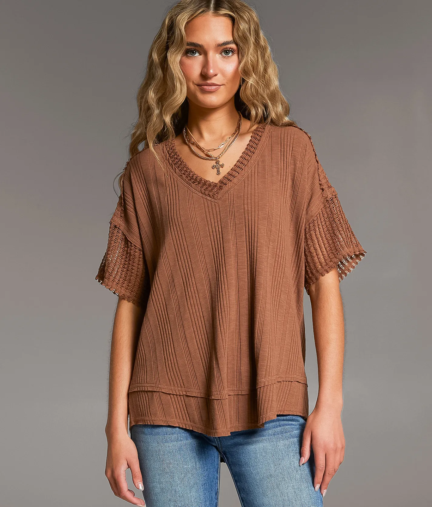 BKE Pieced Open Weave Top Acorn Outlet