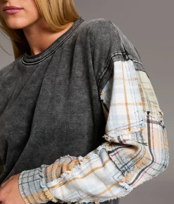 Tops | BKE Pieced Plaid Pullover Washed Black PLaid