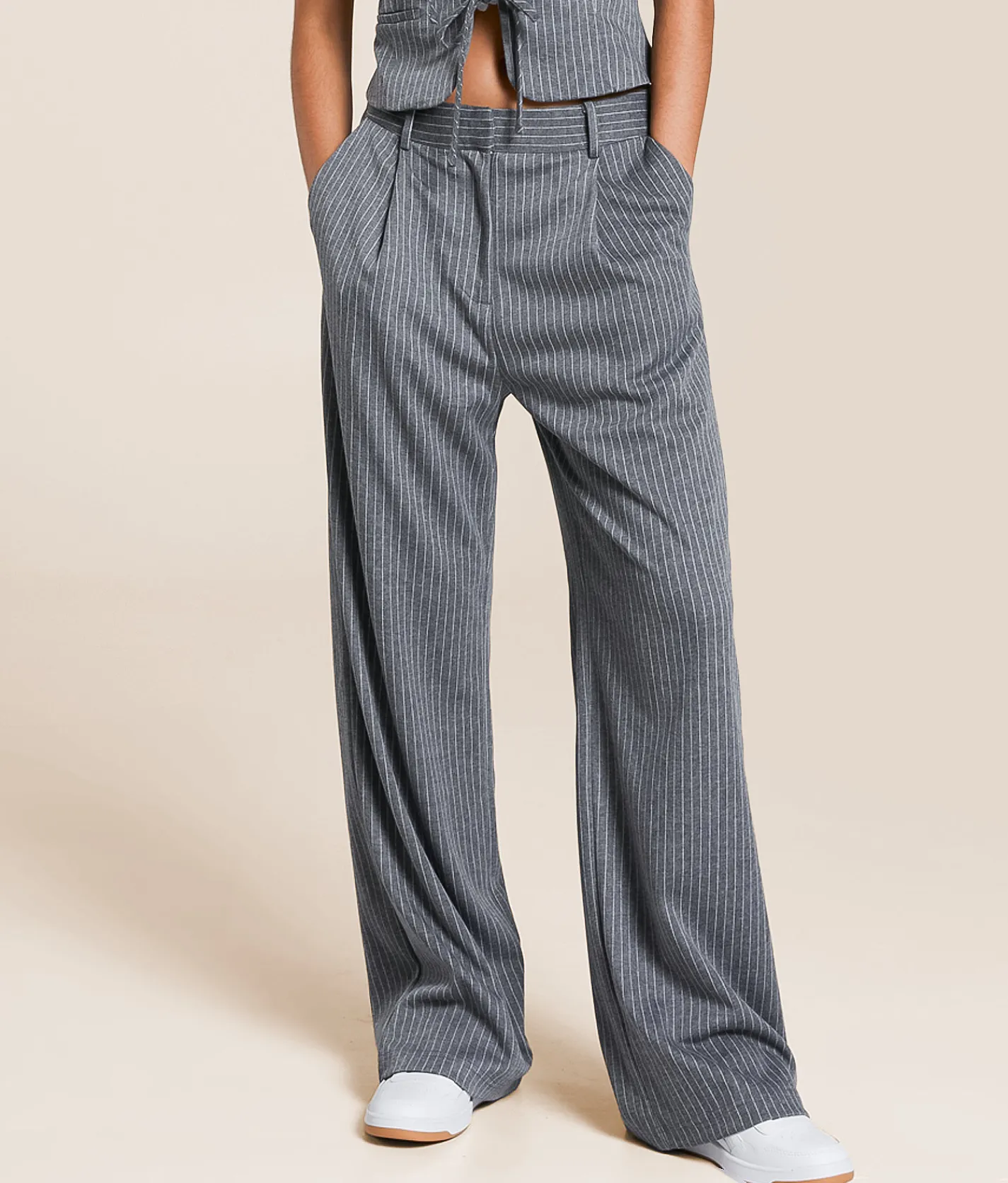Bottoms | Sadie & Sage Pinstripe Stretch Trouser Pant Grey