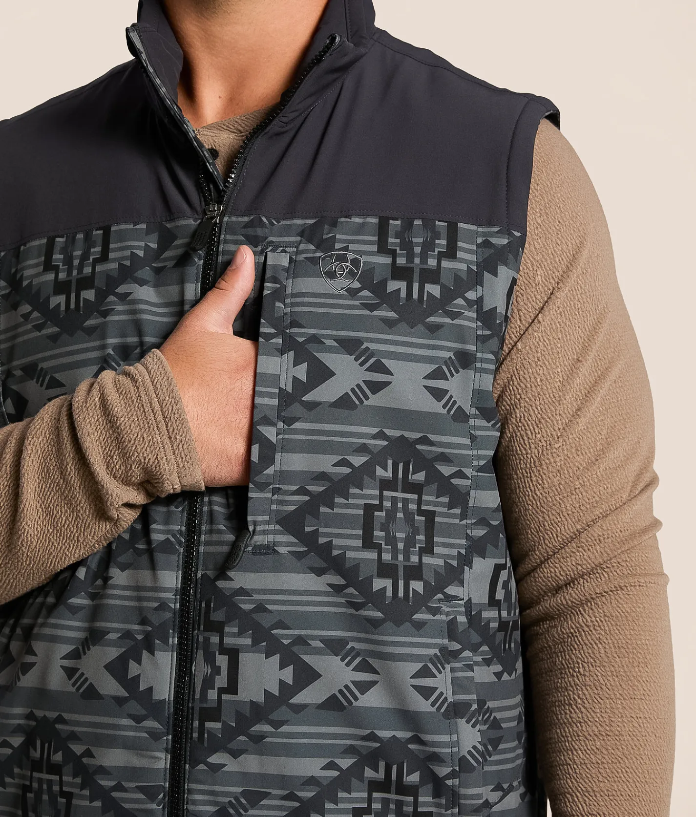Tops|Coats & Jackets | Ariat Pioneer Performance Stretch Vest Charcoal