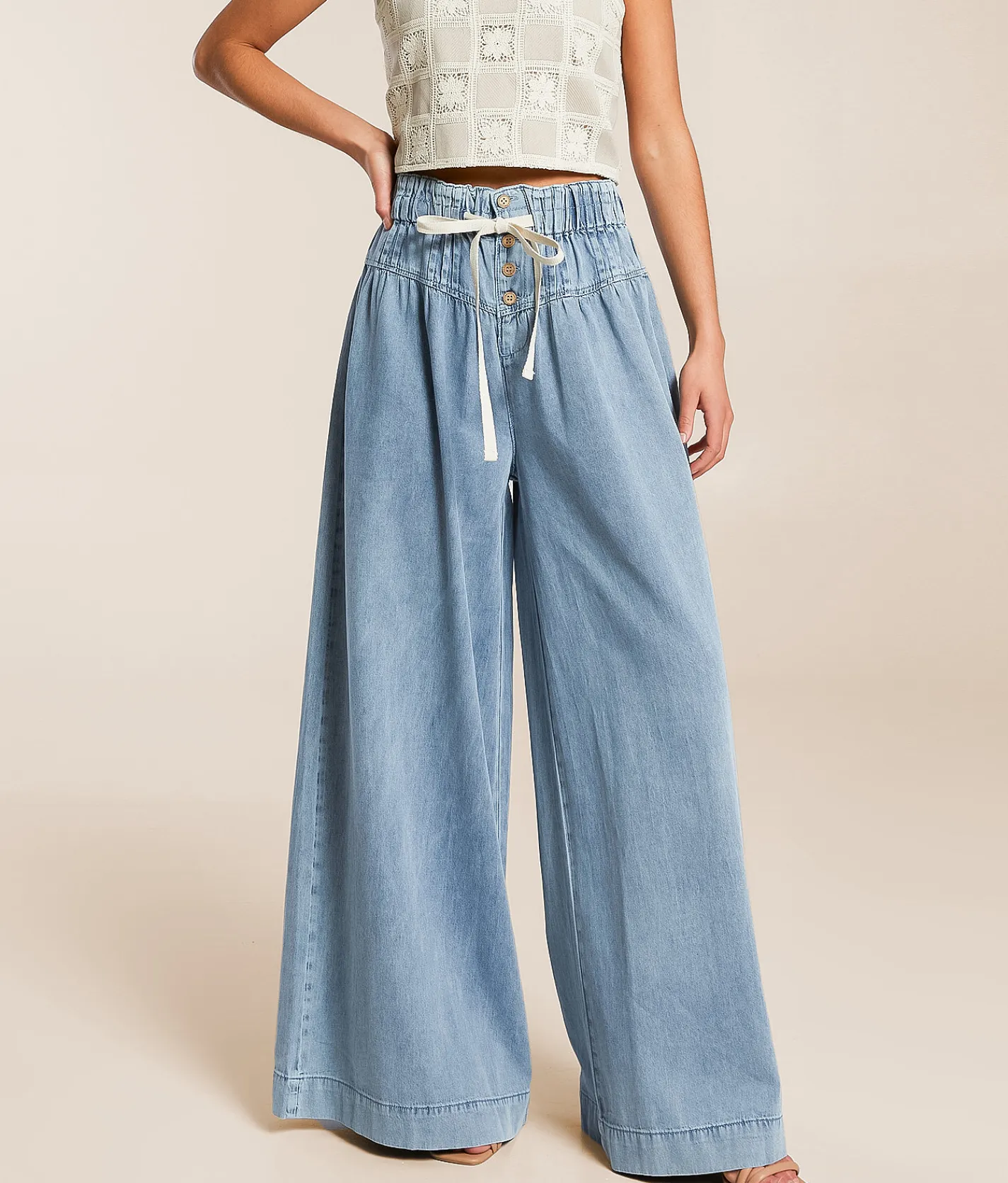 Jeans|Bottoms | CAMELLIA Pleated Wide Leg Trouser Jean Light Wash