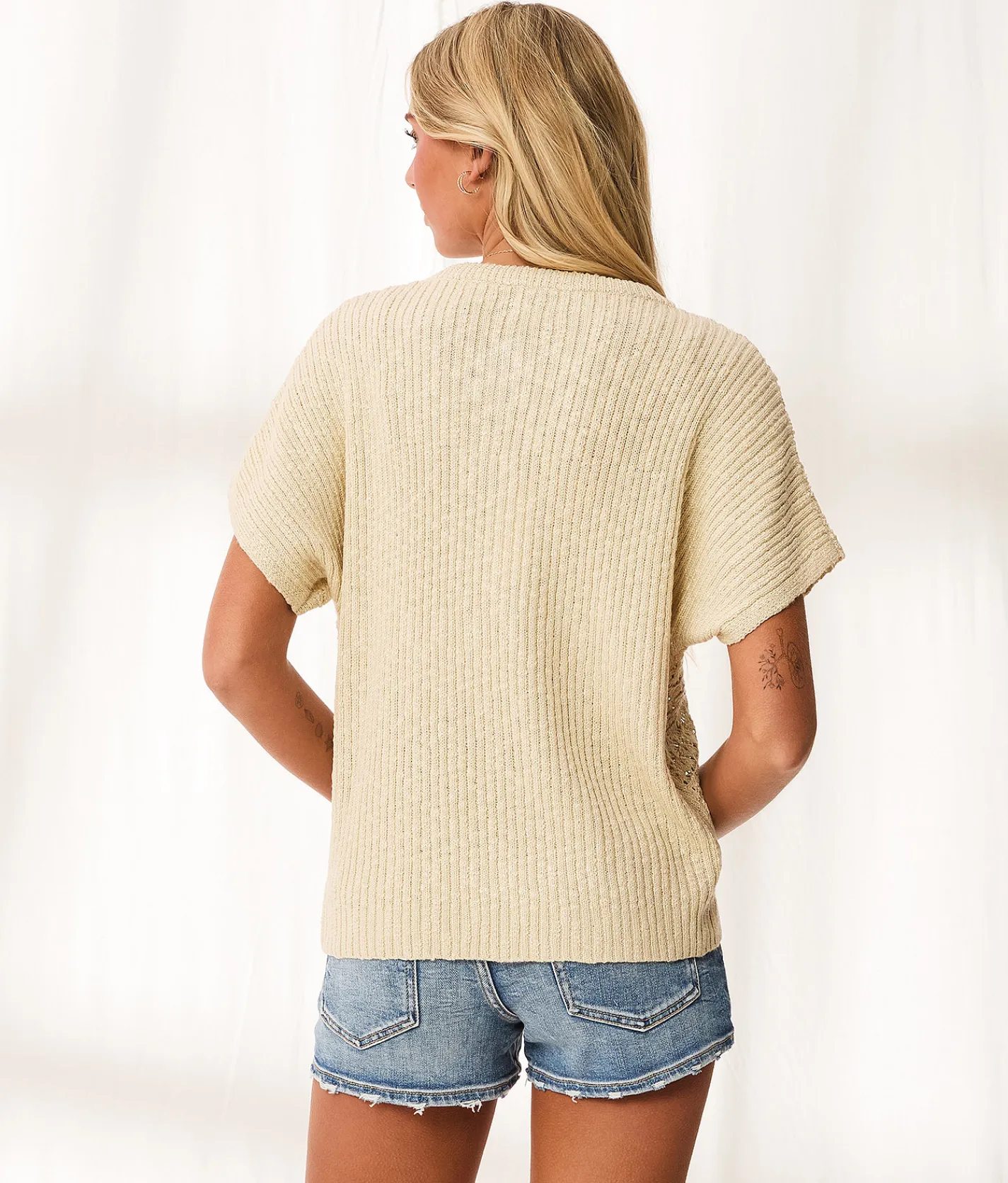 BKE Resort Edit - Front Tie Henley Sweater Beige Outlet
