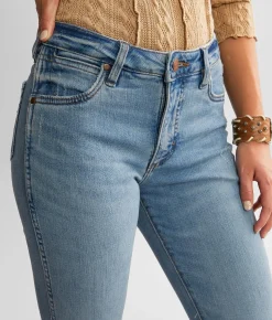 Wrangler® Retro Boot Stretch Jean Retro Light Online