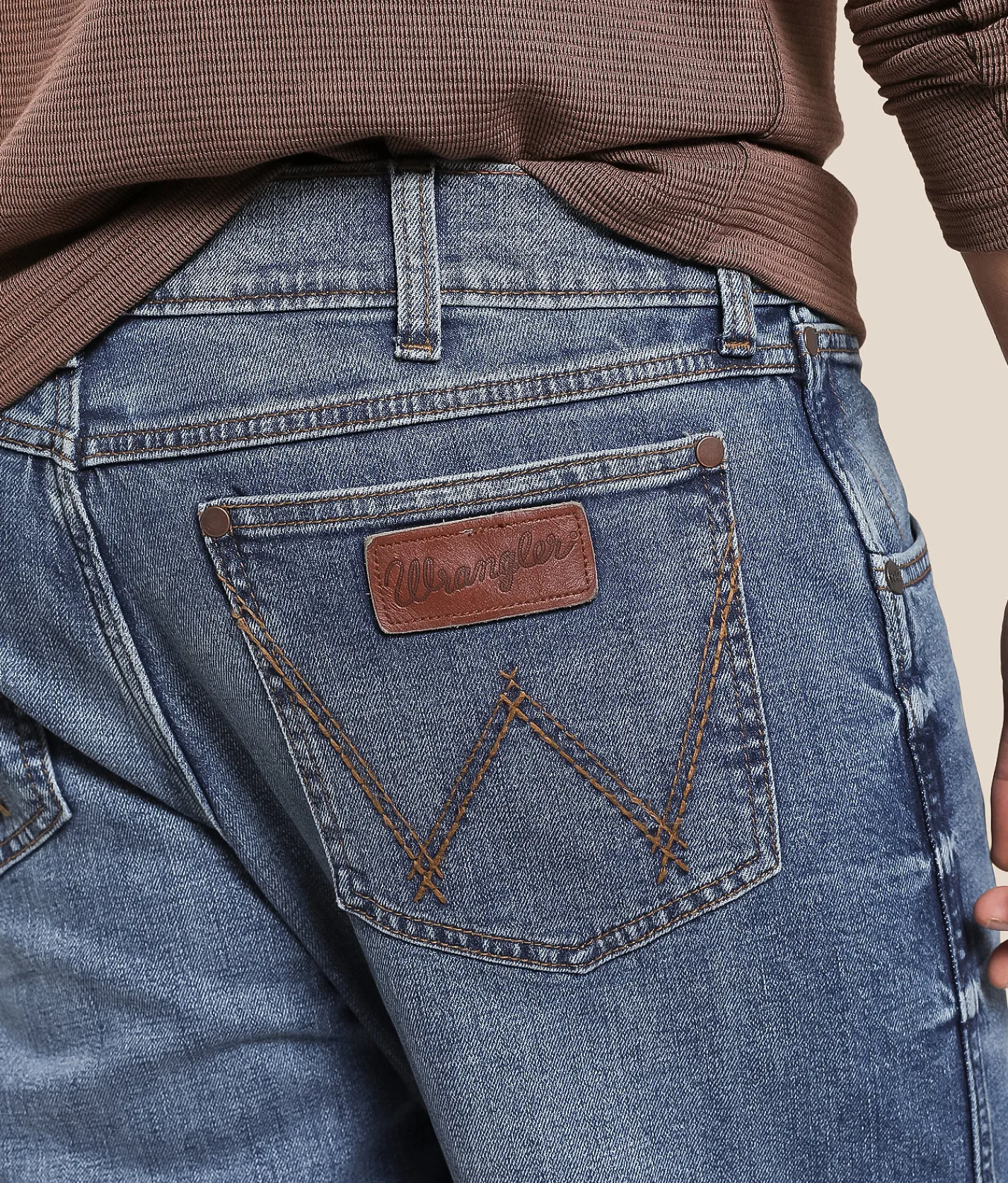 Wrangler® Retro Relaxed Boot Stretch Jean Harris