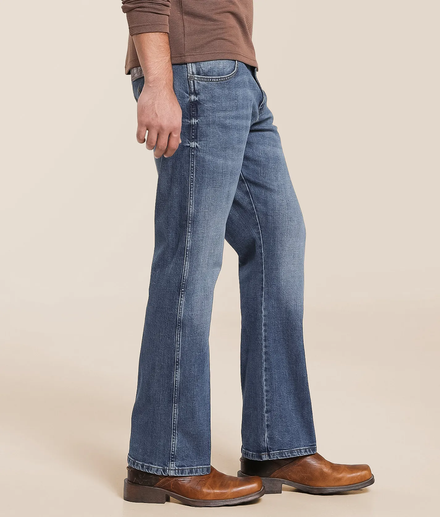 Wrangler® Retro Relaxed Boot Stretch Jean Harris