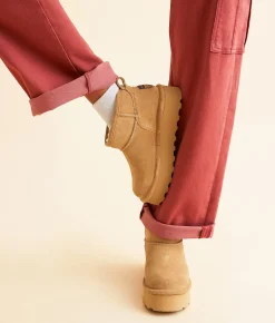 Bearpaw Retro Shorty Platform Leather Ankle Boot Iced Coffee Solid Clearance