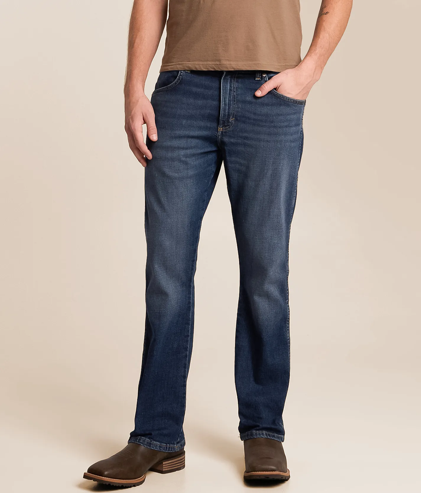 Wrangler® Retro Slim Boot Stretch Jean Hoffman New