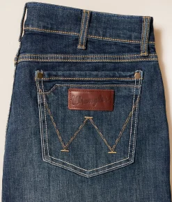 Wrangler® Retro Slim Boot Stretch Jean Layton Online
