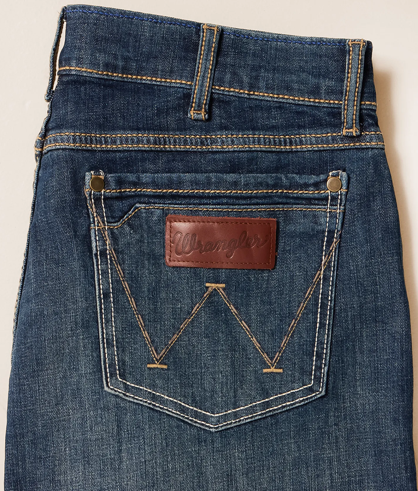 Wrangler® Retro Slim Boot Stretch Jean Layton Online