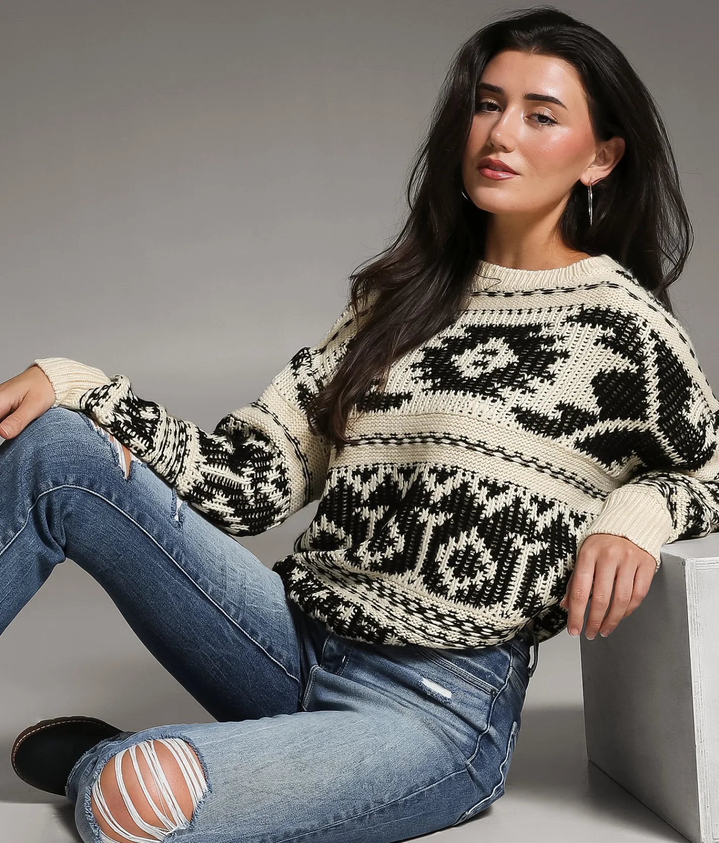 BKE Reverse Yarn Sweater Cream Black Online