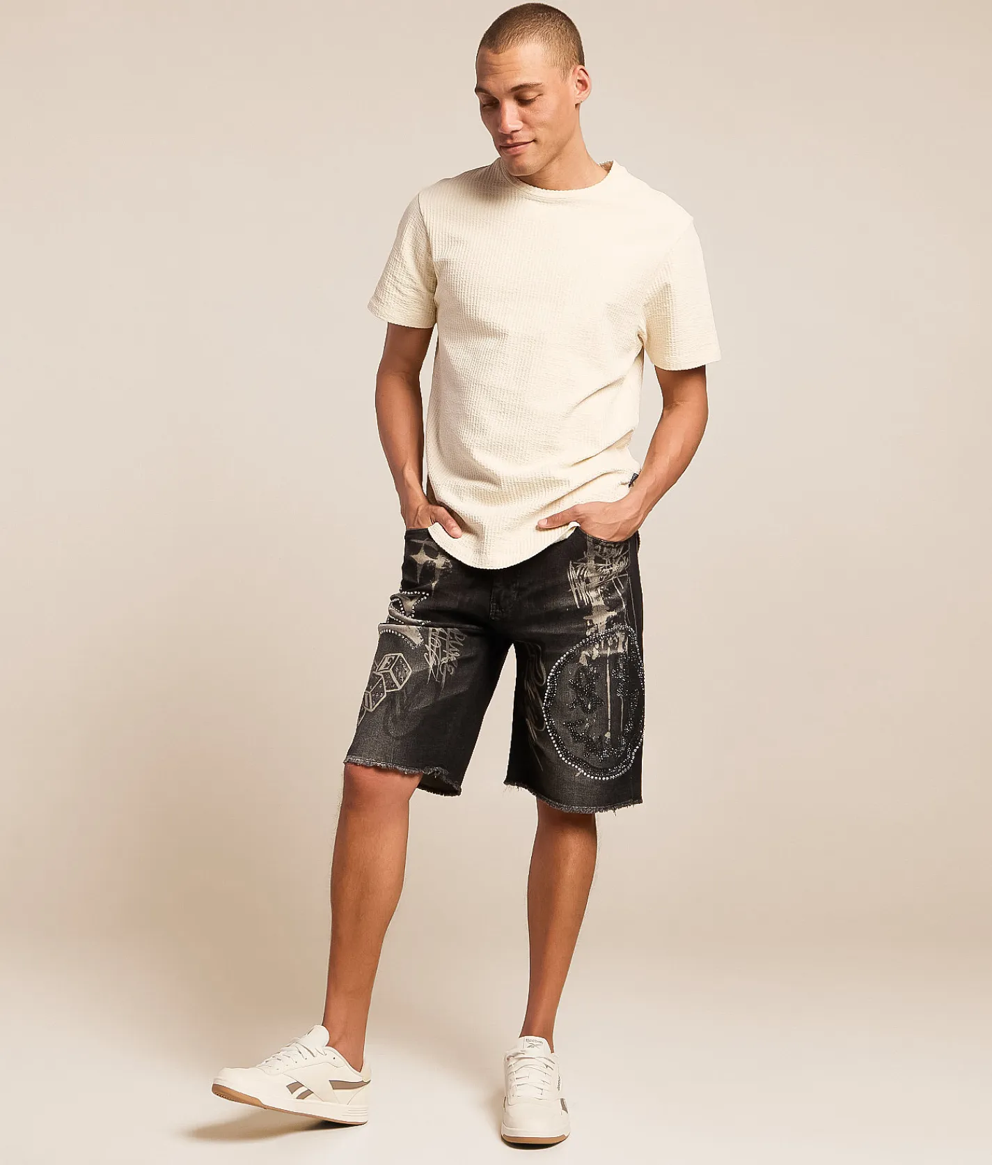 Bottoms|Shorts | Smoke Rise® Rhinestone Stretch Short Molten Black
