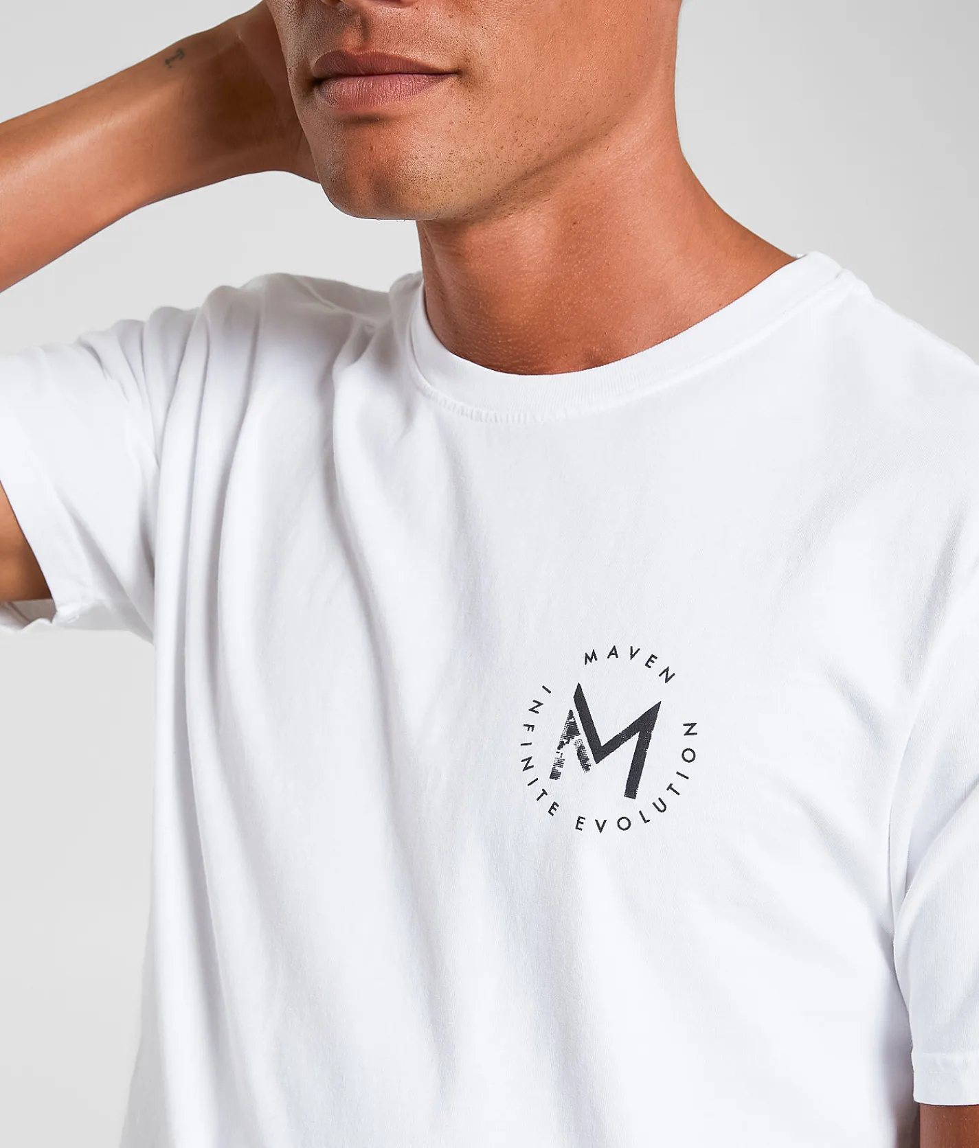 Maven Co-op Ring Leader T-Shirt White New