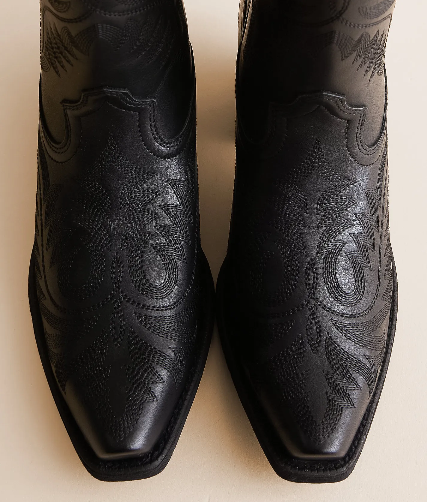 Ariat Round Up Collins Western Boot Supple Black Clearance