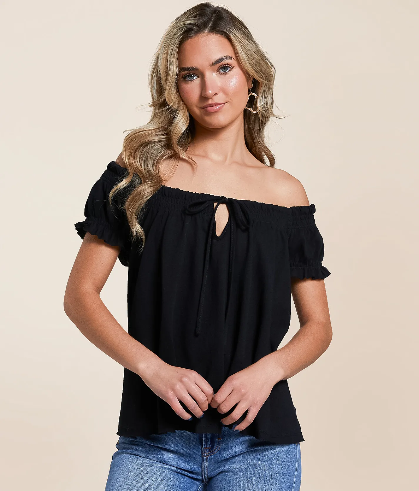Hyfve Ruffle Top Black