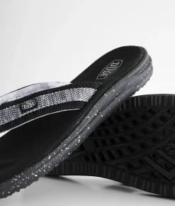 HEYDUDE™ Sami Free Spider Flip Black New