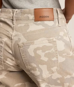 HIDDEN Sammie Camo Cropped Barrel Stretch Jean Tan Camo Hot