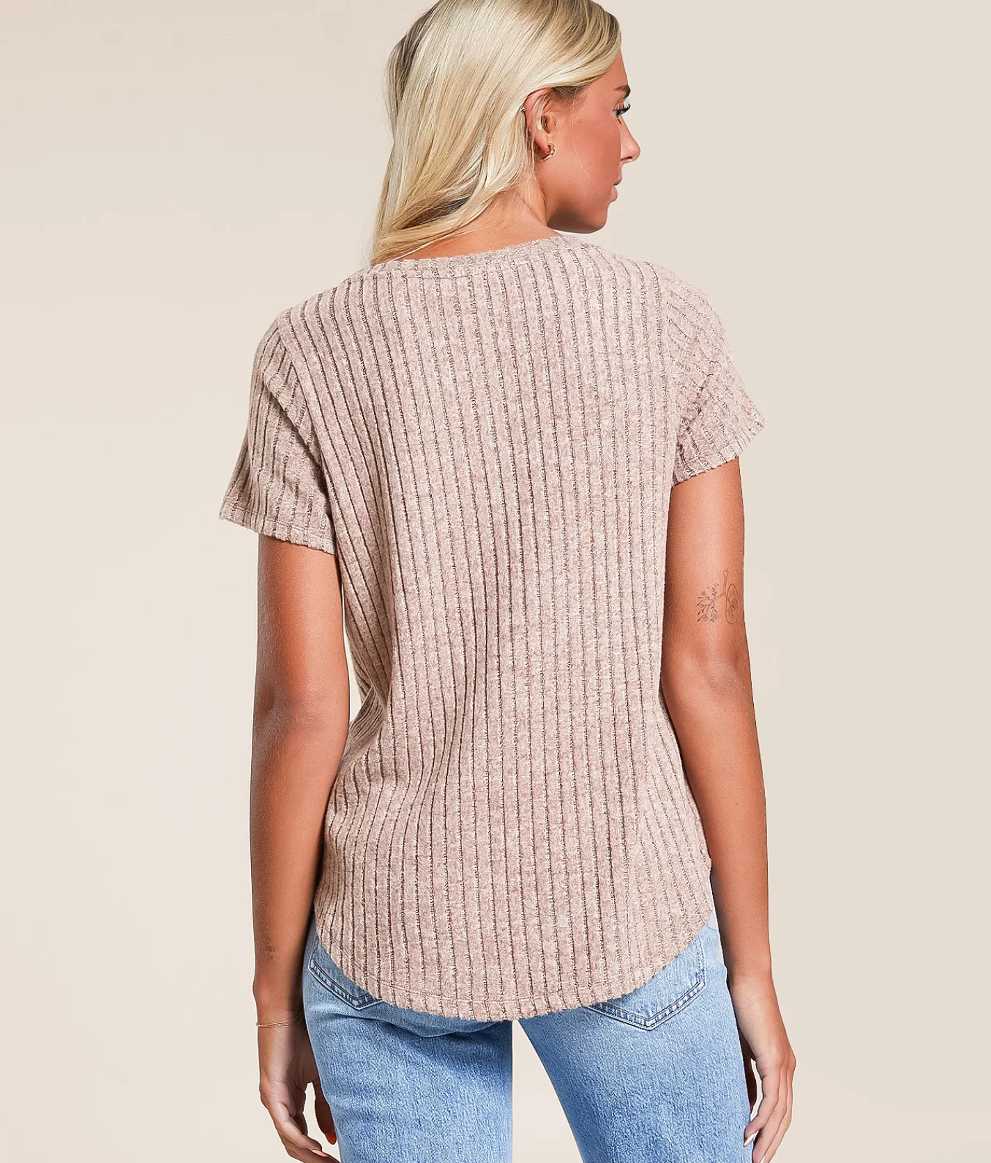 White Crow Serena Rib Henley Cinnamon Hot