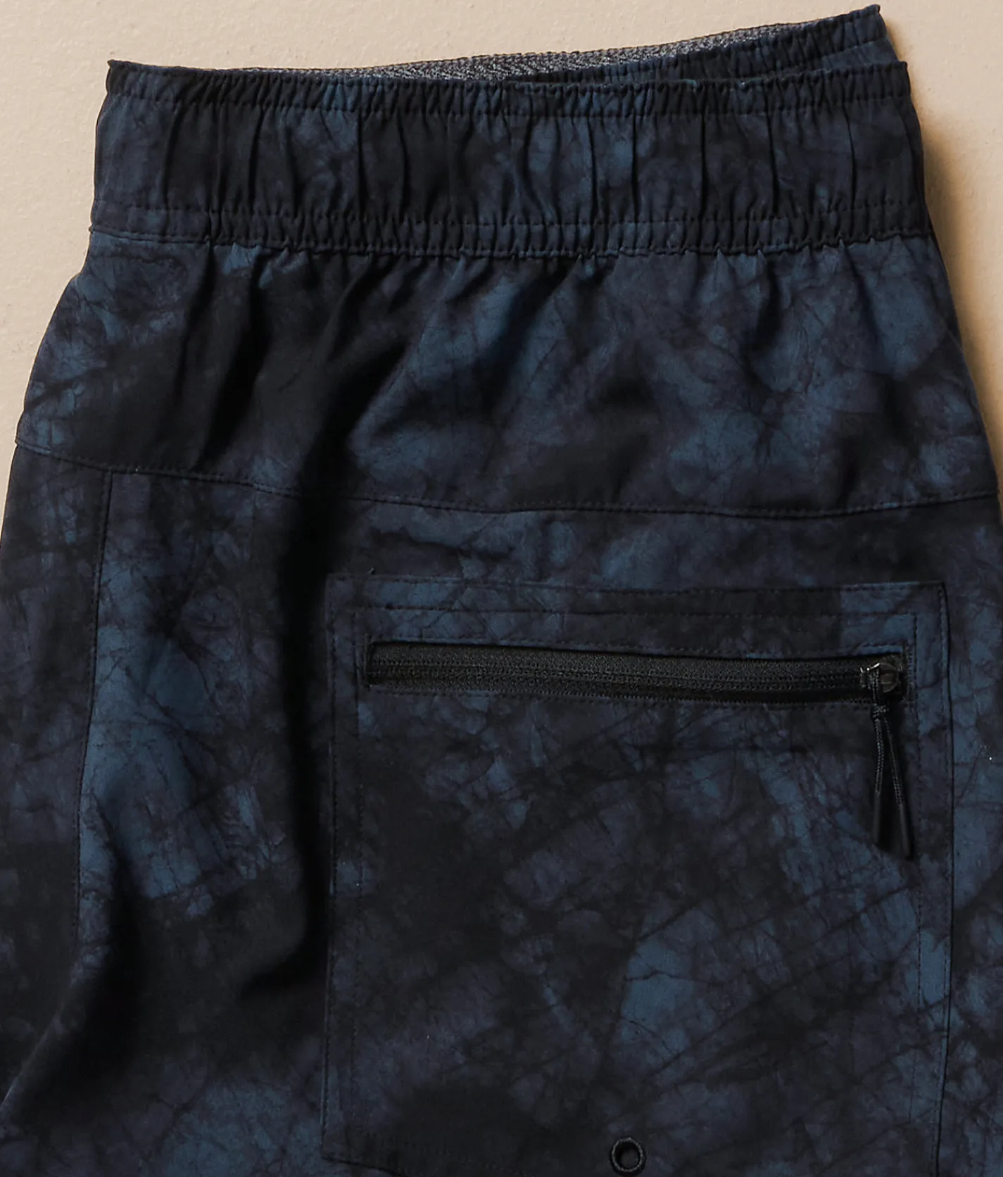 Bottoms|Activewear | Roark Serrano Stretch Short Navy