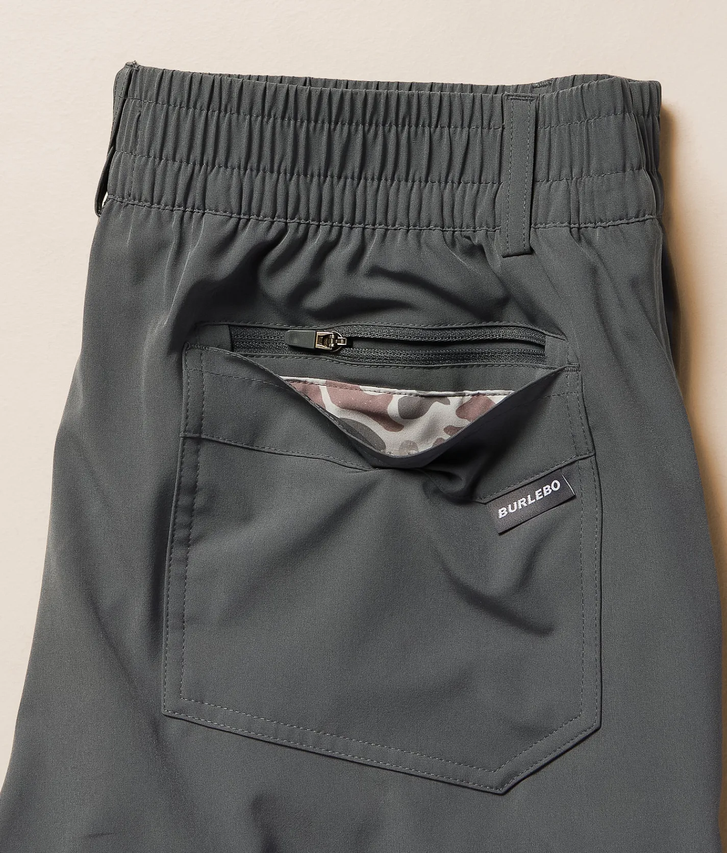 BURLEBO Standard Performance Hybrid Performance Short River Rock Grey New