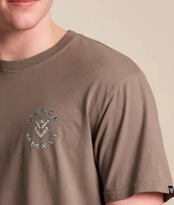 Tops|Graphic T-Shirts | Veece Static Shape T-Shirt Driftwood