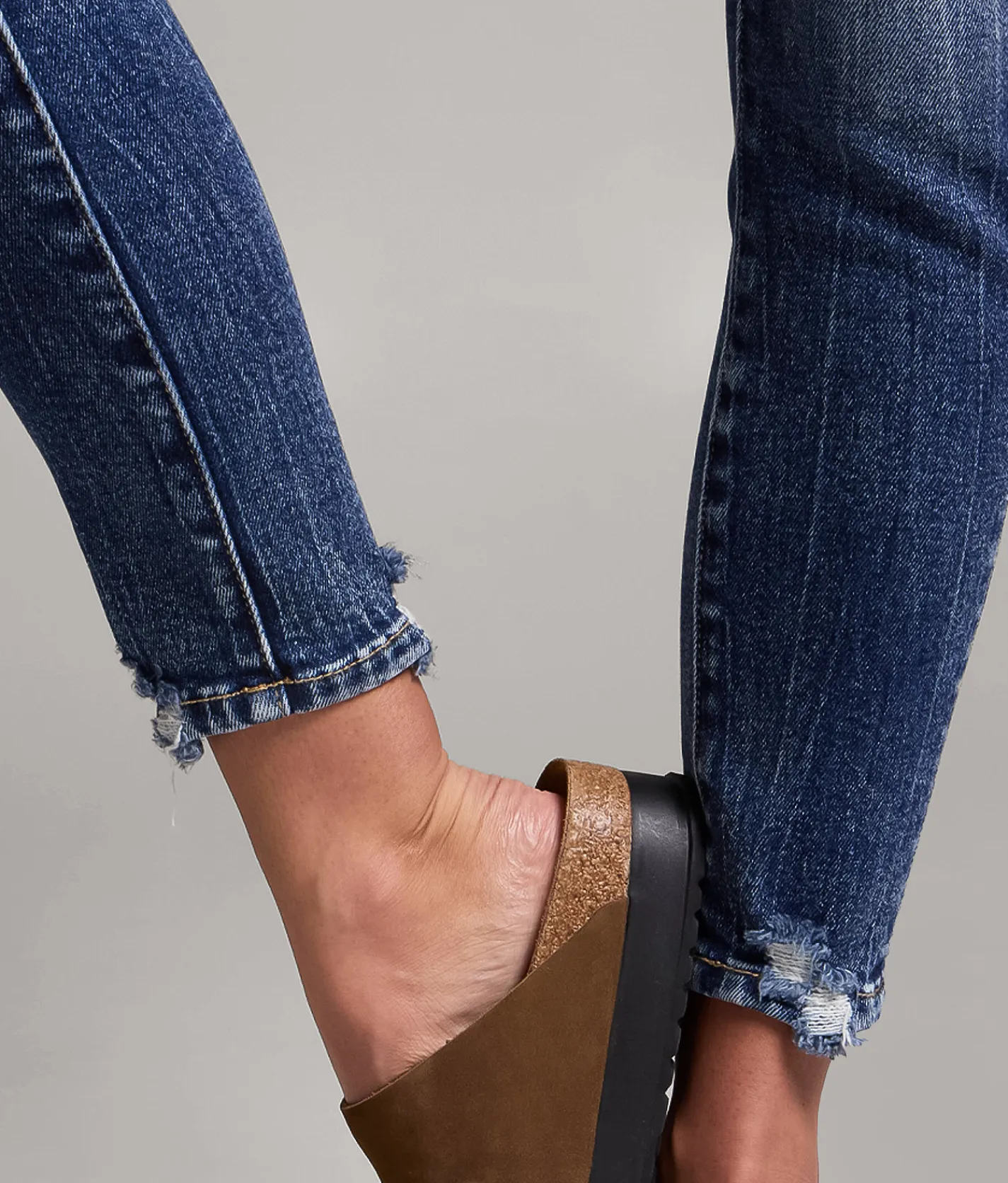BKE Stella Ankle Skinny Stretch Jean Olsen 2 New