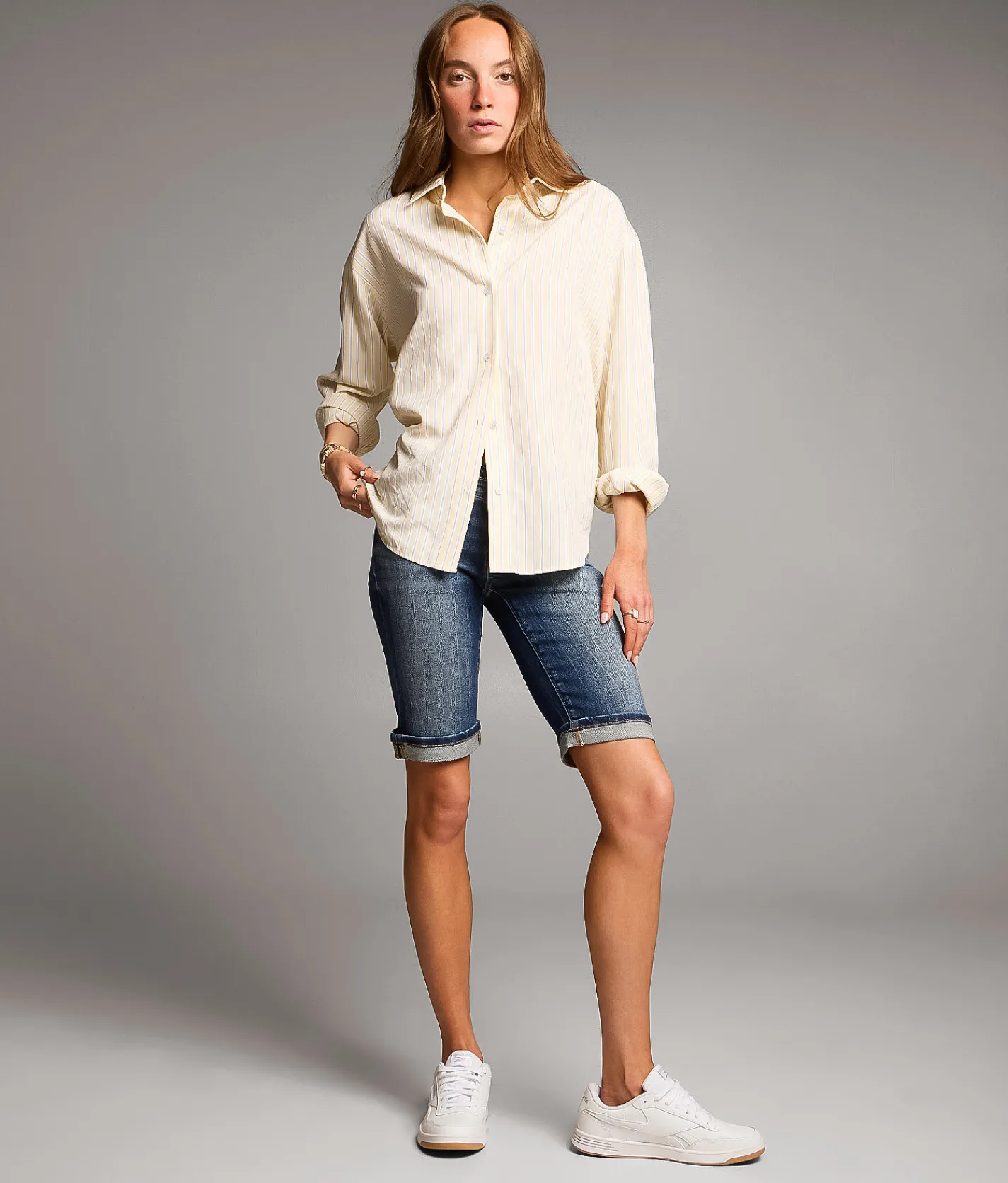 BKE Stella Bermuda Stretch Short Mintle 8 Clearance