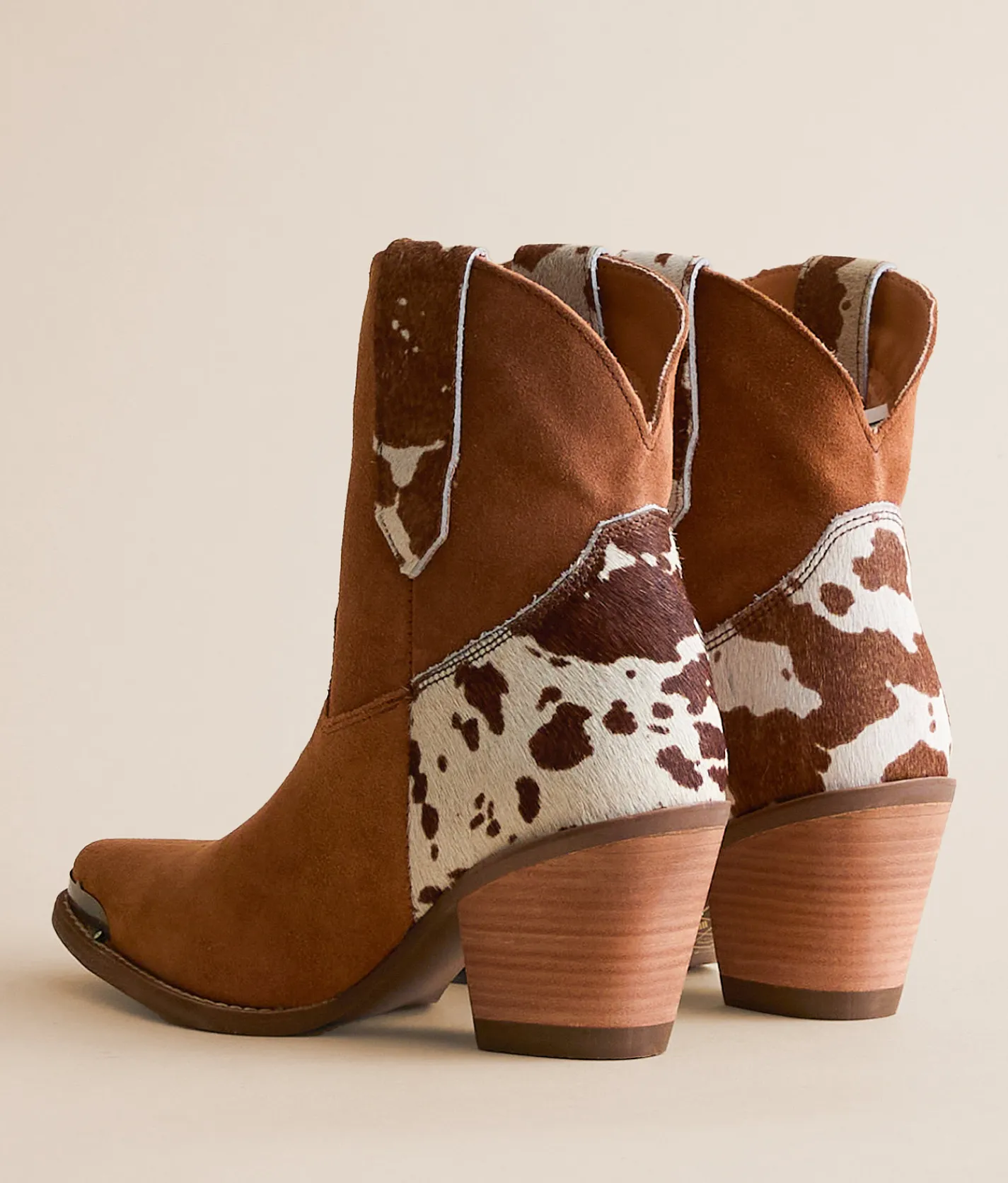 Dingo Texas Charm Cow Leather Western Ankle Boot Camel Cow