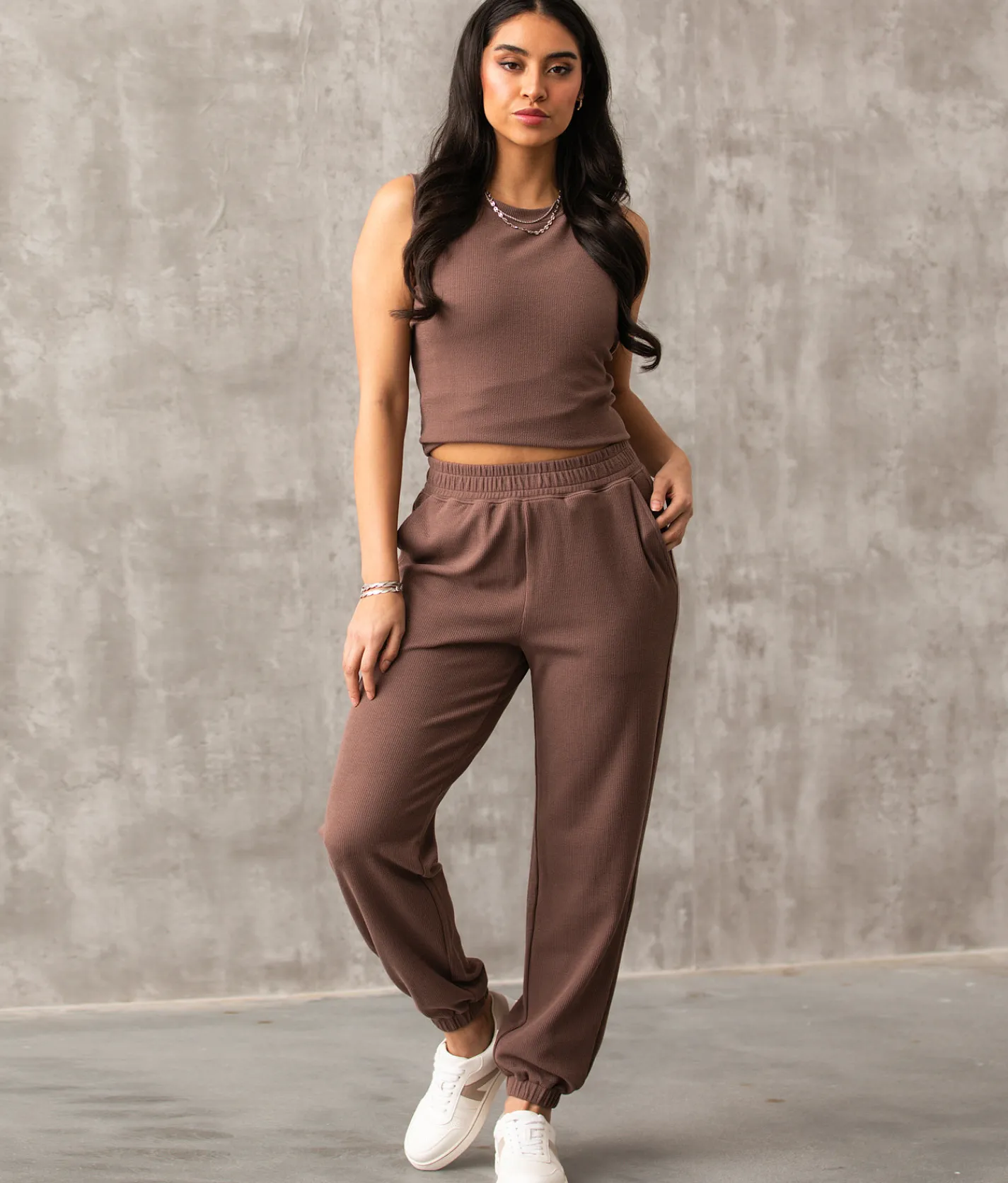 Buckle Black Textured Jogger Deep Taupe Hot