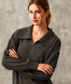 Activewear | Buckle Black Textured Pullover Charcoal