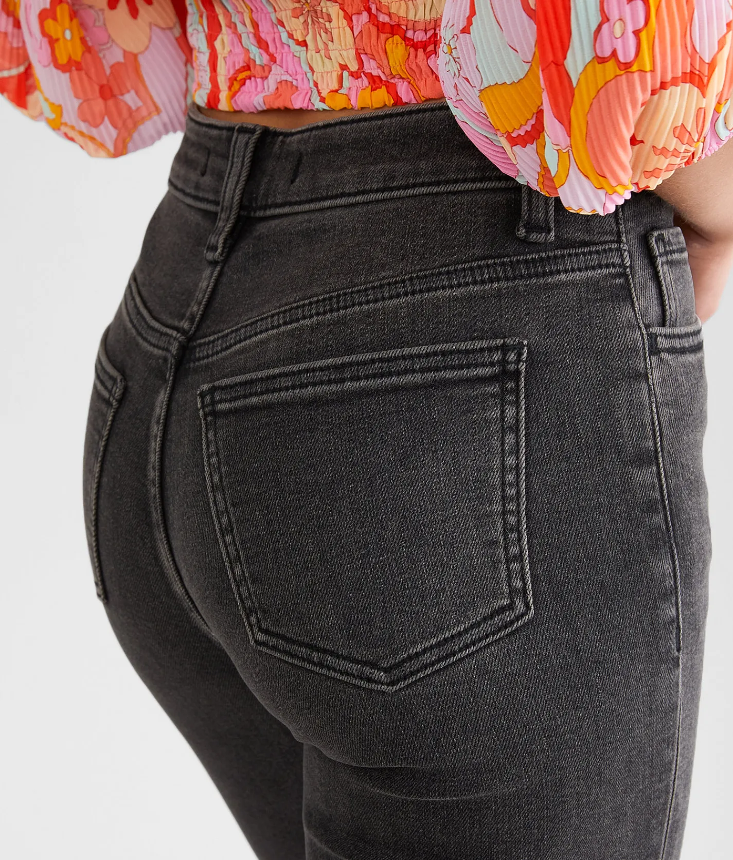 Jeans|Bottoms | Willow & Root The Mom Jean Clay
