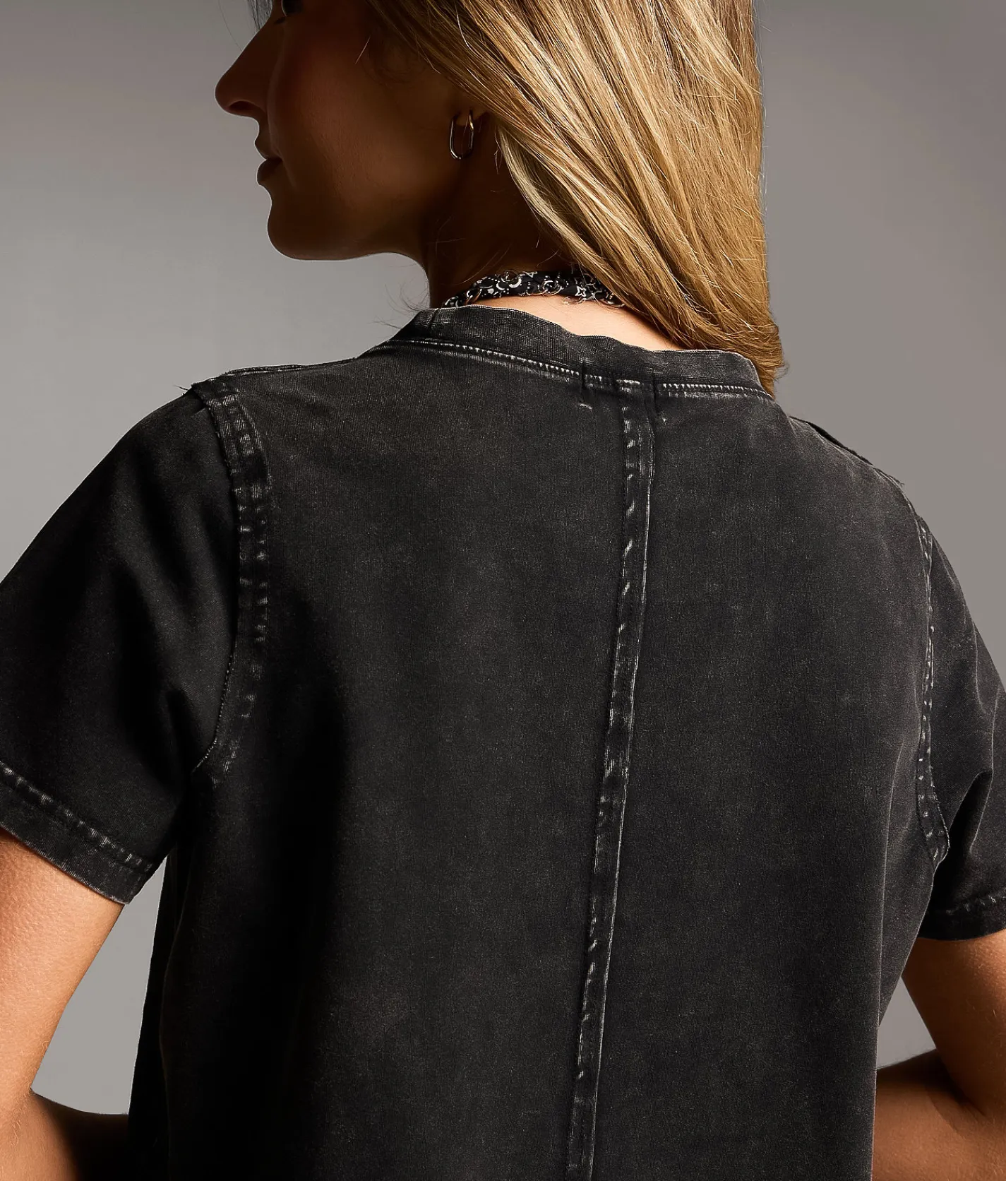 BKE The Relaxed T-Shirt Greige Online