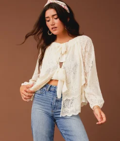 Gimmicks Tiered Lace 4-Way Top Cream Clearance