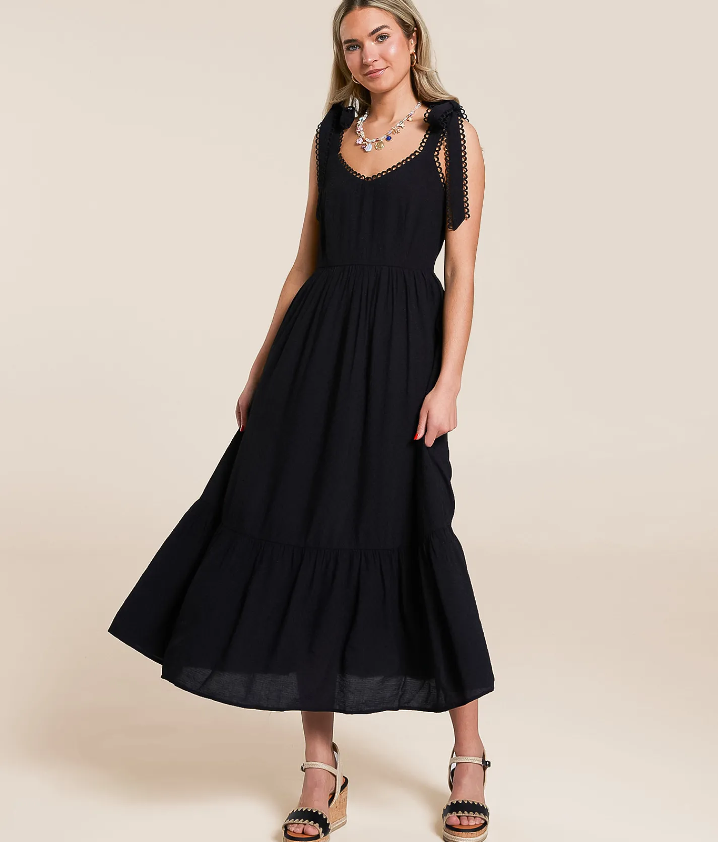 Blu Pepper Tiered Midi Dress Black Online