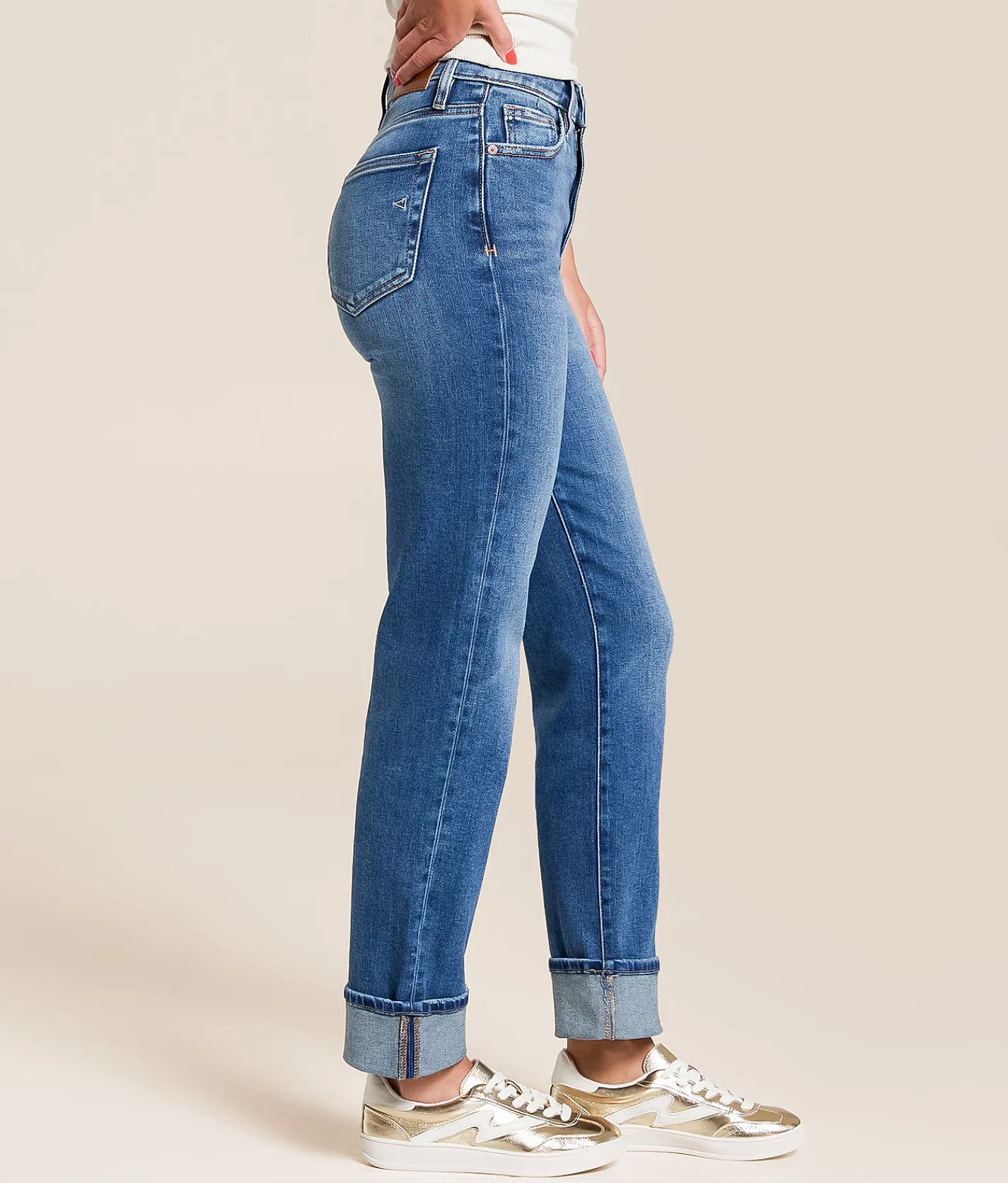 HIDDEN Tracey Cropped Straight Stretch Cuffed Jean Davenport Outlet