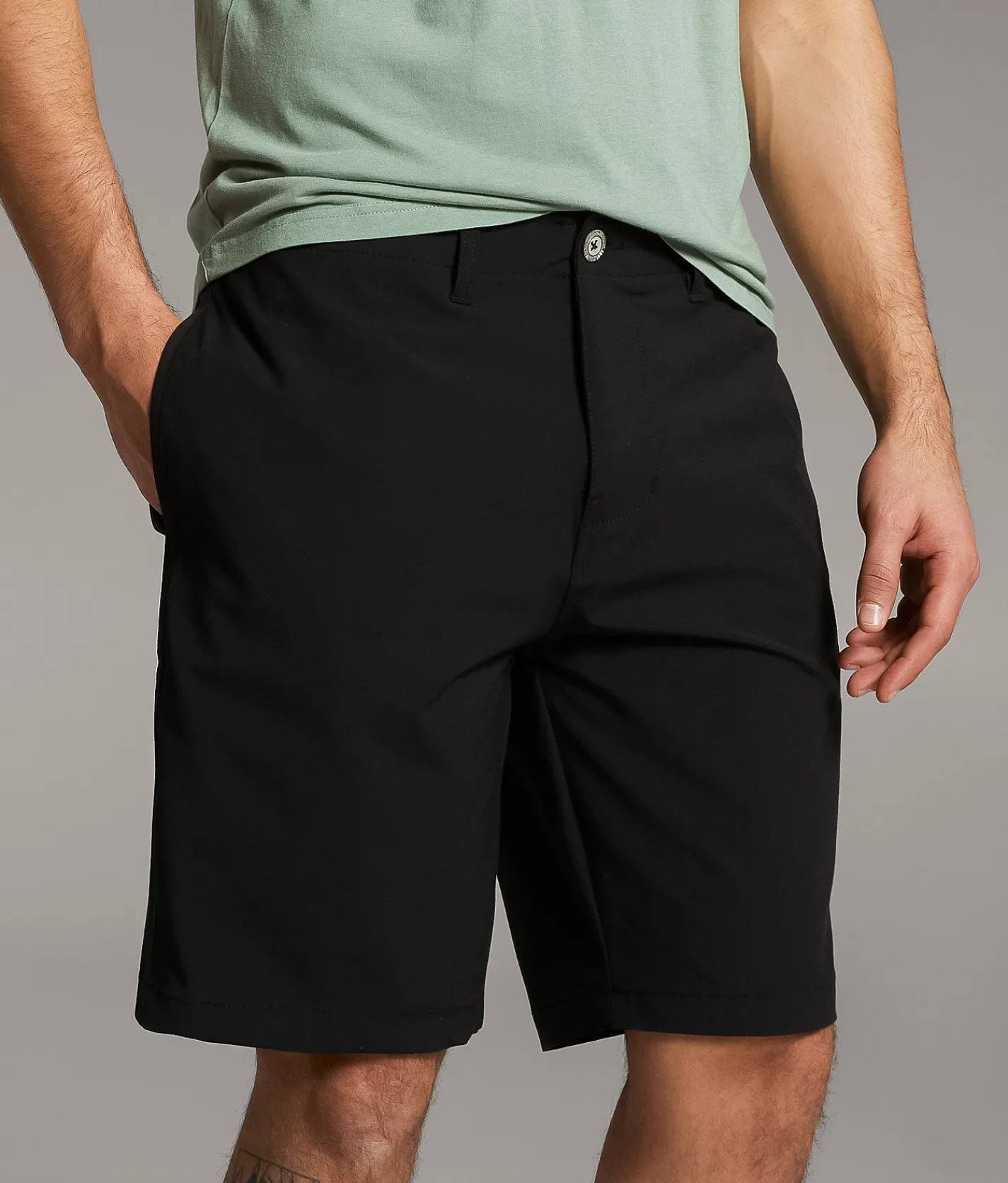 BKE Tremont Hybrid Stretch Walkshort Black