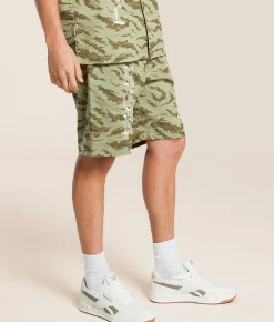 Rock Revival Twill Camo Short Green Hot