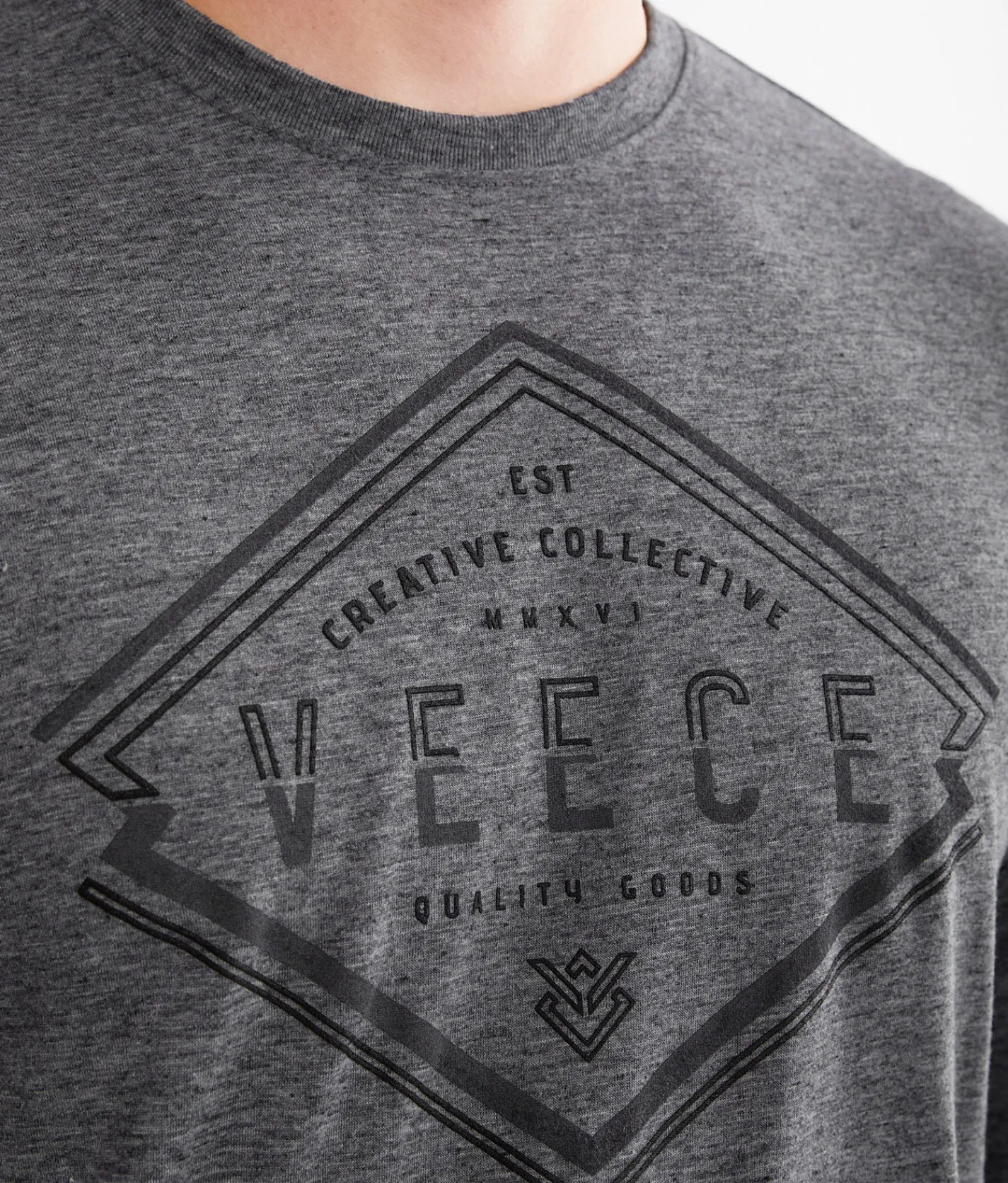 Veece Uncharted Split T-Shirt Charcoal Outlet