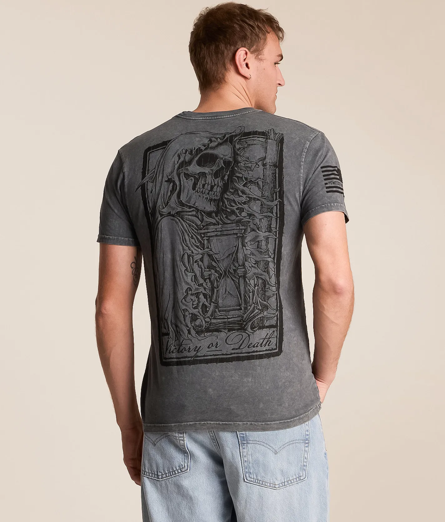 Tops|Graphic T-Shirts | Howitzer Victory T-Shirt Turbulence Mineral Wash