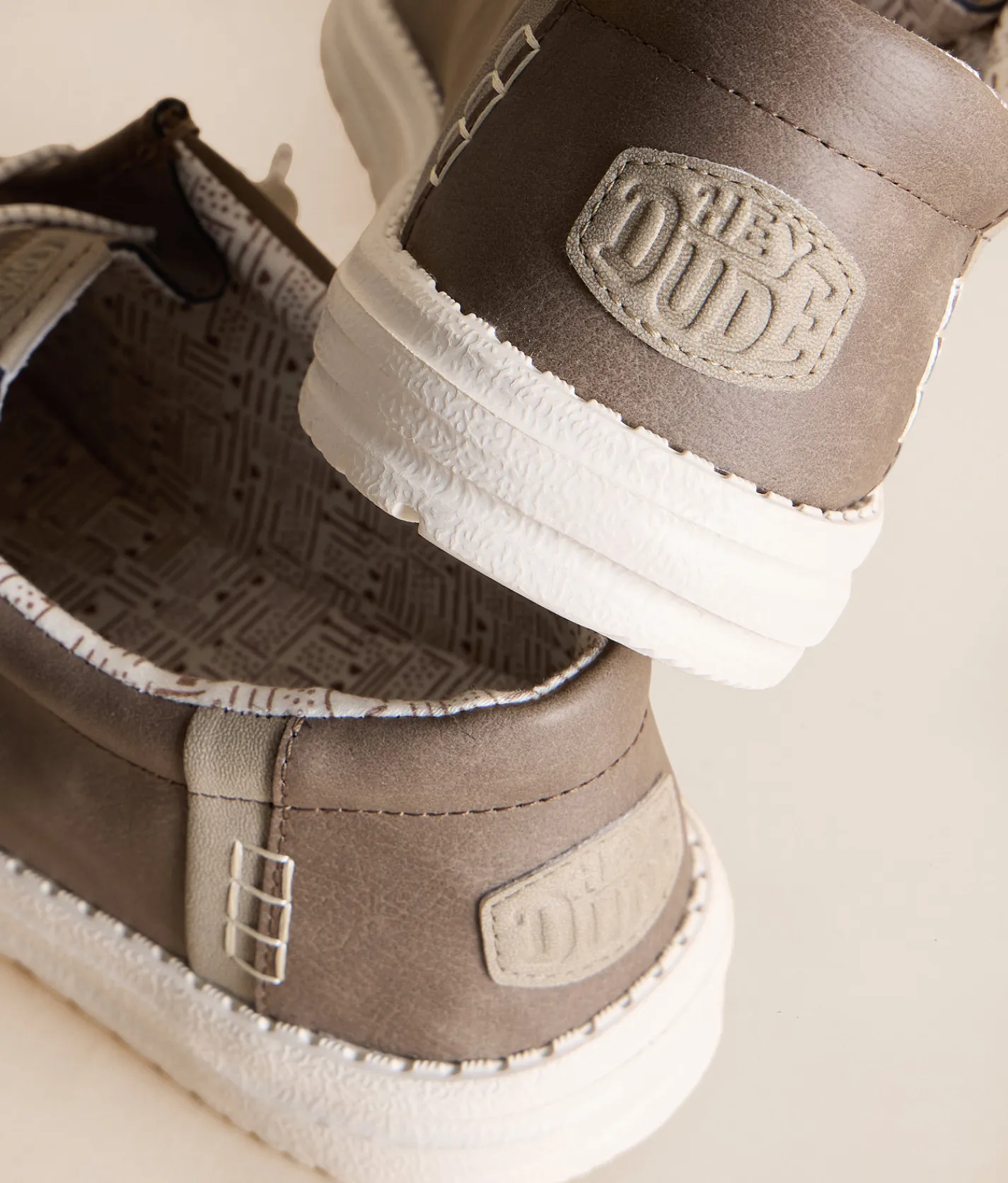 HEYDUDE™ Wally Break Umber Shoe Walnut New