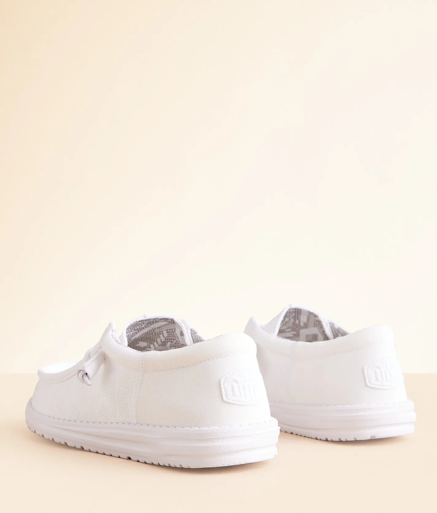 HEYDUDE™ Wally Funk Ice Shoe White Hot