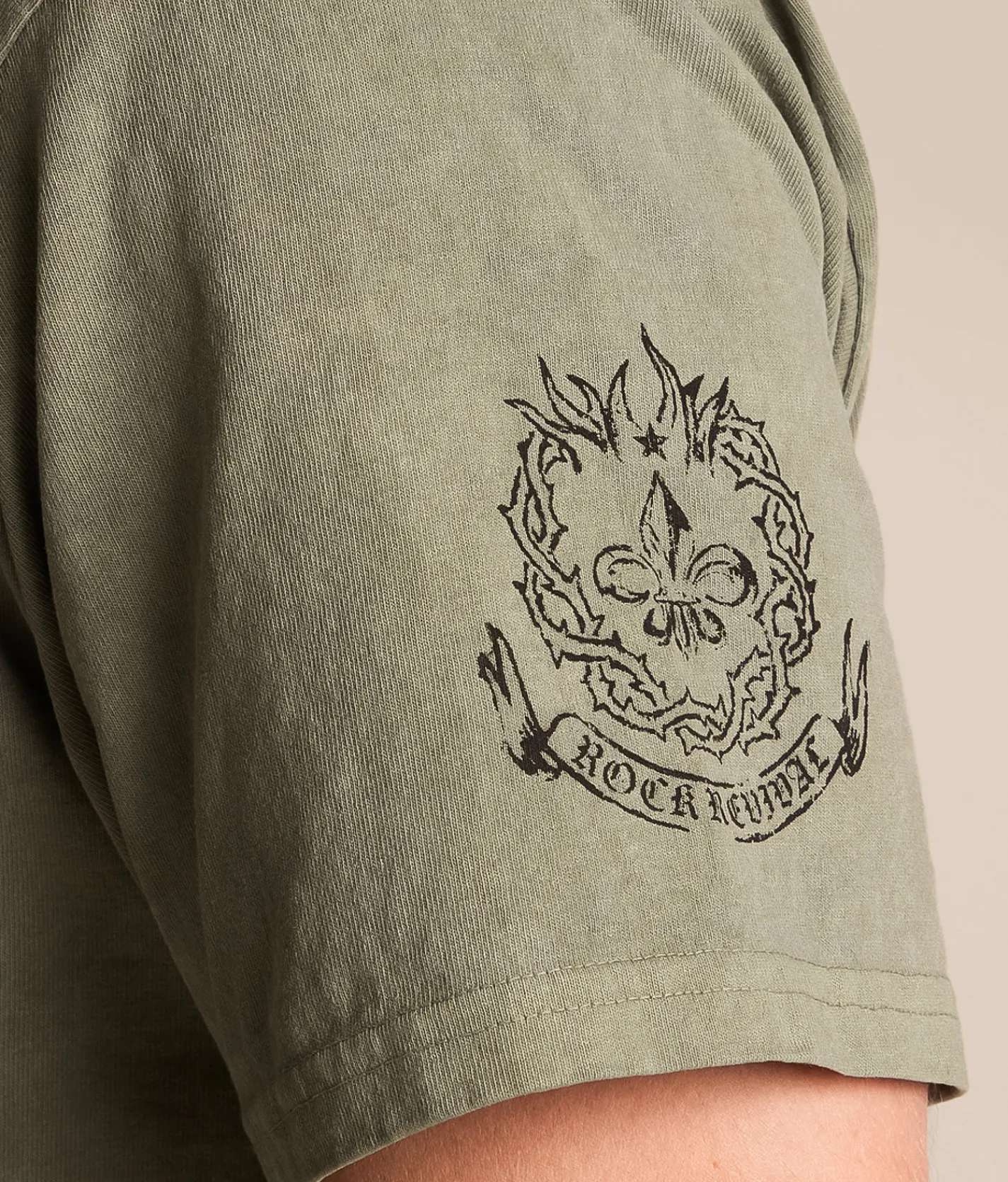 Tops|Graphic T-Shirts | Rock Revival Ward T-Shirt Mash Green