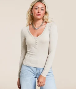 Gilded Intent Washed Henley Moonbeam Hot