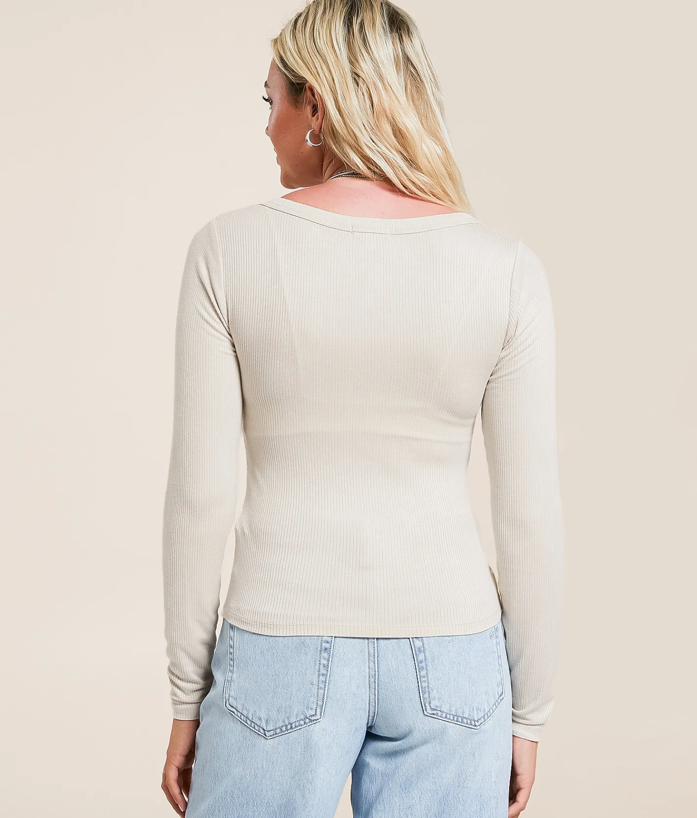 Gilded Intent Washed Henley Moonbeam Hot
